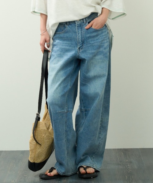 A.D.C.L.(エーディーシーエル)の「ストレッチ バレルシルエット デニムパンツ(デニムパンツ・レディース・ブルー/ネイビー・M/L)」の10枚目の写真