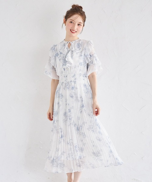 極美品モラビトスペル お袖レースフラワープリントシフォン