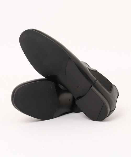 MEN'S BIGI（メンズビギ）の「山羊皮サイドゴアブーツ（ブーツ・メンズ・ベージュ/ブラック・01/03/02）」の4枚目の写真