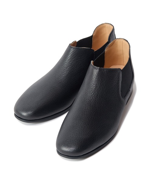 MEN'S BIGI（メンズビギ）の「山羊皮サイドゴアブーツ（ブーツ・メンズ・ベージュ/ブラック・01/03/02）」の2枚目の写真