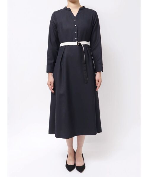 TONAL（トーナル）の「パールボタンフレアワンピース（ワンピース・レディース・ベージュ/ネイビー/ボルドー・MEDIUM）」の13枚目の写真