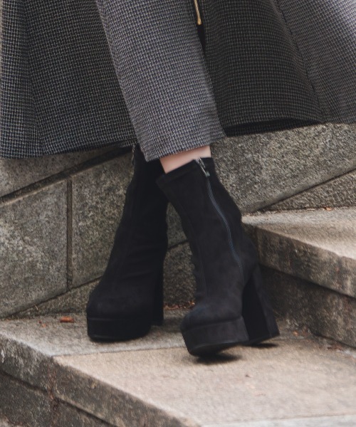 WILLSELECTION（ウィルセレクション）の「厚底ショートブーツ（ブーツ・レディース・ベージュ/モカ/ブラック/ブラック系その他・SMALL/MEDIUM/LARGE）」の8枚目の写真
