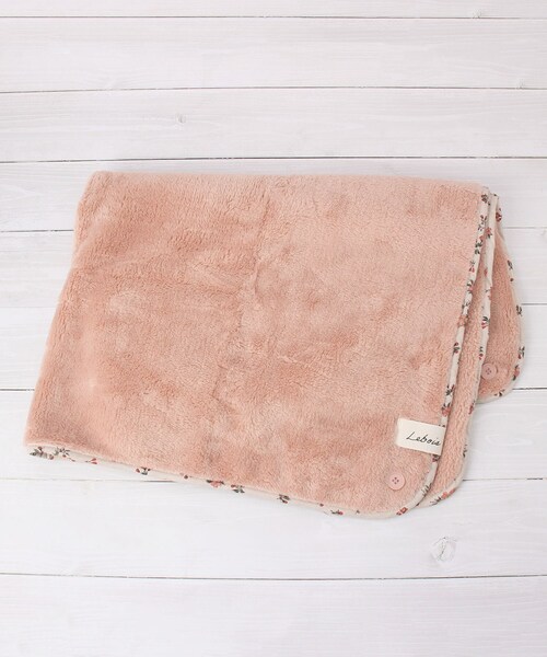 one'sterrace（ワンズテラス）の「【あったか】ルボア ひざ掛け 花柄パイピング（ブランケット・レディース・ベージュ系8/ピンク系9・99）」の2枚目の写真