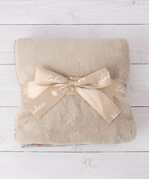 one'sterrace（ワンズテラス）の「【あったか】ルボア ひざ掛け 花柄パイピング（ブランケット・レディース・ベージュ系8/ピンク系9・99）」の9枚目の写真