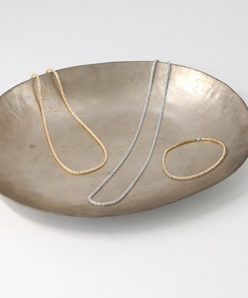 Gready Brilliant（グレディブリリアン）の「ラインストーンブレス（ブレスレット・レディース・ゴールド・FREE）」の5枚目の写真