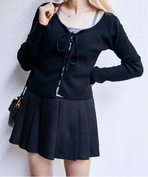 GORGE（ゴージ）の「《レースアップ×フェイクレイヤード》レディース リブニット カーデ トップス ドッキング風 春秋冬（ニット/セーター・レディース・ブラック/オフホワイト/チャコール・F）」の5枚目の写真