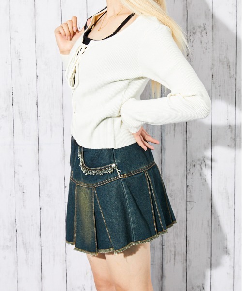 GORGE（ゴージ）の「《レースアップ×フェイクレイヤード》レディース リブニット カーデ トップス ドッキング風 春秋冬（ニット/セーター・レディース・ブラック/オフホワイト/チャコール・F）」の12枚目の写真