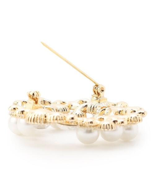 23区(ニジュウサンク)の「ビジューMIX サークル ブローチ(ブローチ/コサージュ・レディース・ゴールド系・F)」の11枚目の写真