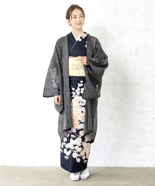 SOUBIEN(ソウビエン)の「選べる24種!大人可愛い透け感のあるレディース羽織(和装小物・レディース・ピンクベージュ/アイボリー/ベージュ/ライトグレー/ダルブルー系/ライトブルーグレー/グリーン系3/ライトブラウン/クリーム/パープル系/グレー系/杢グレー/パープル系1/ブルー系/ダルブルー系1/グレー系1/ライトピンク・FREE)」の2枚目の写真