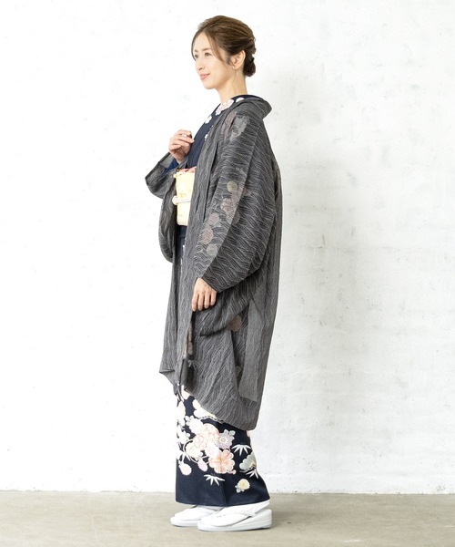 SOUBIEN (ソウビエン) 羽織 レディース 透け感 軽やか 塵よけ ライトブルー×波 ドレープ加工 防寒 夏着物用 フリーサイズ