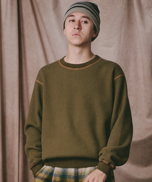 Universal Style Wear(ユニバーサルスタイルウェア)の「Universal Style Wear カラー スキーム "HUTON" スウェット(スウェット・メンズ・ブラック/カーキ/ネイビー/ライトパープル・MEDIUM/LARGE/X-LARGE)」の2枚目の写真