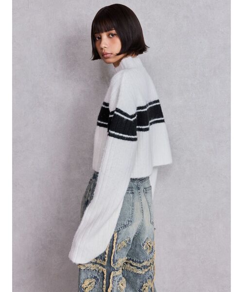 GYDA(ジェイダ)の「SymmetryGYDAリブニットトップス(ニット/セーター・レディース・ライトグレー/ブラック/オフホワイト・FREE)」の5枚目の写真