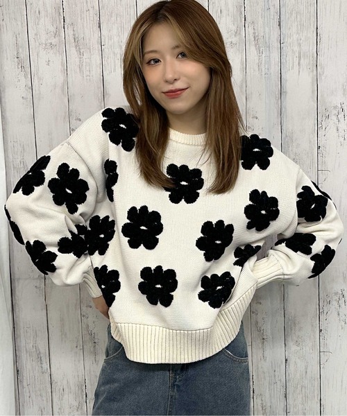 GORGE(ゴージ)の「《フラワーモチーフ×立体デザイン》レディース ジャカードニットプルオーバー ゆるシルエット 秋冬(ニット/セーター・レディース・ブラウン/アイボリー/グレー/ネイビー・F)」の5枚目の写真