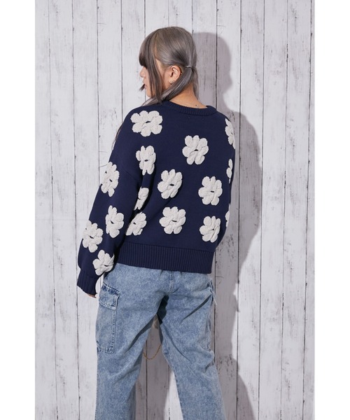 GORGE(ゴージ)の「《フラワーモチーフ×立体デザイン》レディース ジャカードニットプルオーバー ゆるシルエット 秋冬(ニット/セーター・レディース・ブラウン/アイボリー/グレー/ネイビー・F)」の19枚目の写真
