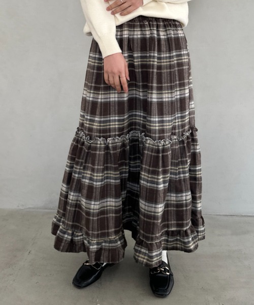 wears(ウェアーズ)の「チェック柄ティアードフリルロングスカート(スカート・レディース・ネイビー/ブラウン・FREE)」の9枚目の写真