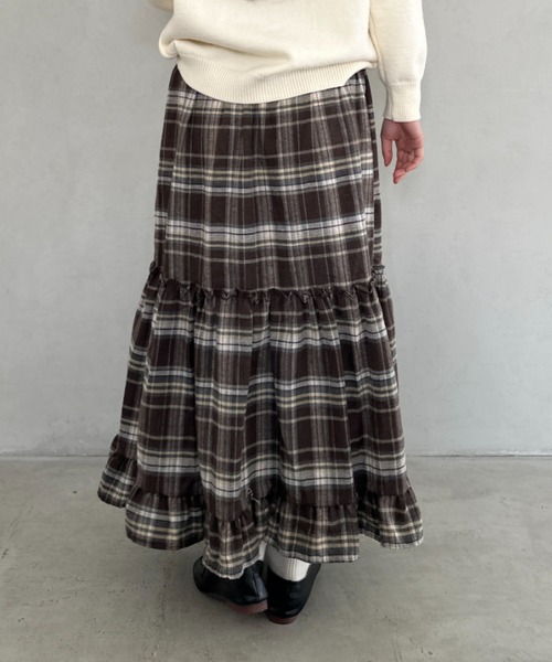 wears(ウェアーズ)の「チェック柄ティアードフリルロングスカート(スカート・レディース・ネイビー/ブラウン・FREE)」の11枚目の写真