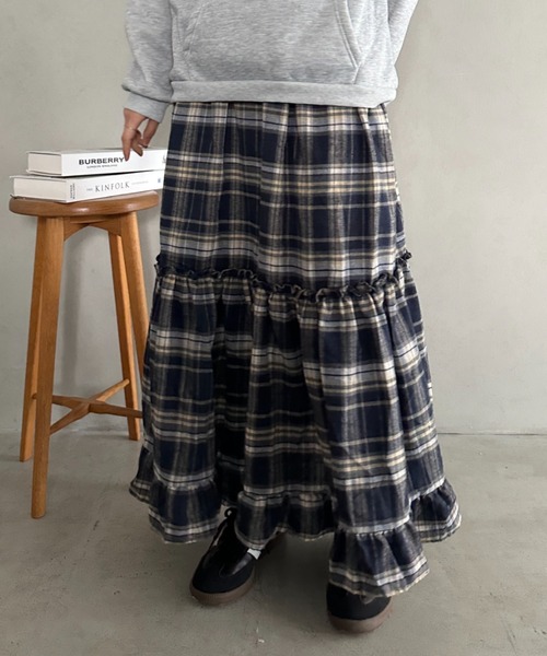 wears(ウェアーズ)の「チェック柄ティアードフリルロングスカート(スカート・レディース・ネイビー/ブラウン・FREE)」の19枚目の写真