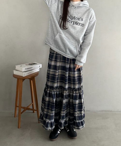 wears(ウェアーズ)の「チェック柄ティアードフリルロングスカート(スカート・レディース・ネイビー/ブラウン・FREE)」の21枚目の写真