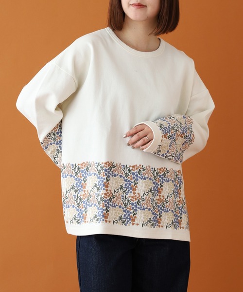 Emago(イマゴ)の「EMAGO 花の丘刺繍プルオーバー 長袖(Tシャツ/カットソー・レディース・杢グレー/アイボリー/レッド・FREE)」の1枚目の写真