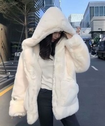 semuse（セミューズ）の「フェイクファーフードコート（その他アウター）」