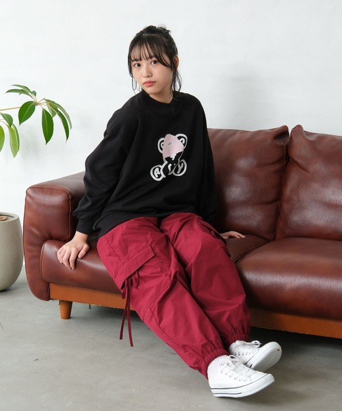 GLOBAL WORK(グローバルワーク)の「あったかリボンカーゴパンツ/AND YUA ANY/599701(カーゴパンツ・キッズ・チャコールグレー/レッド・SMALL/MEDIUM)」の5枚目の写真