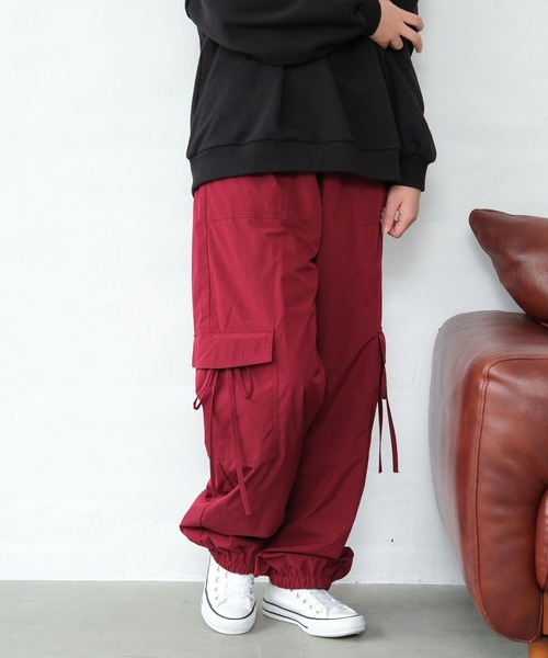 GLOBAL WORK(グローバルワーク)の「あったかリボンカーゴパンツ/AND YUA ANY/599701(カーゴパンツ・キッズ・チャコールグレー/レッド・SMALL/MEDIUM)」の8枚目の写真