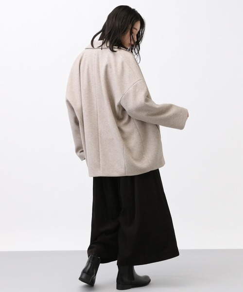 studio CLIP（スタディオクリップ）の「《natural by clip》コクーンミドルコート（チェスターコート・レディース・チャコールグレー/グレイッシュベージュ・FREE）」の5枚目の写真