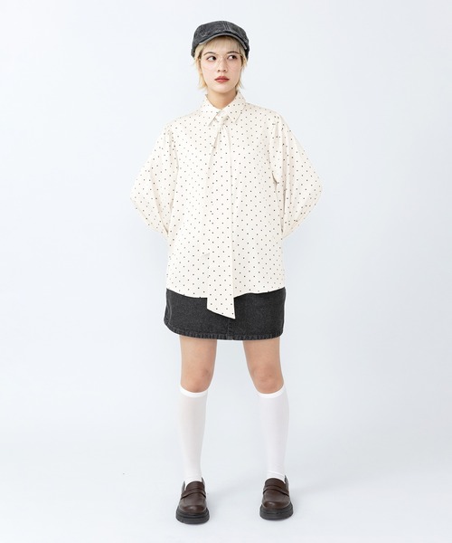 PUNYUS（プニュズ）の「リボン付きドットブラウス（シャツ/ブラウス・レディース・ブラウン/ホワイト/ブラック・3/2/1/4）」の8枚目の写真