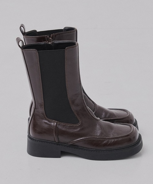 PUBLIC TOKYO（パブリックトウキョウ）の「ステッチラインサイドゴアブーツ（ブーツ・レディース・ブラック/ワイン・1/2）」の8枚目の写真