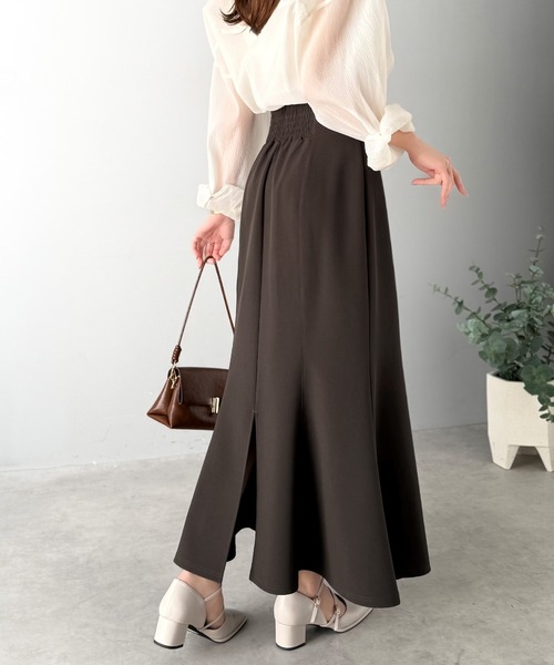 classicalelf(クラシカルエルフ)の「《9月中旬再入荷!予約受付中》フレアシルエットで360度美人見え♪ダブルクロス素材バックシャーリングマーメイドロングスカート(スカート・レディース・ブラック/ブラウン/アイボリー・X-LARGE/LARGE/SMALL/MEDIUM)」の21枚目の写真