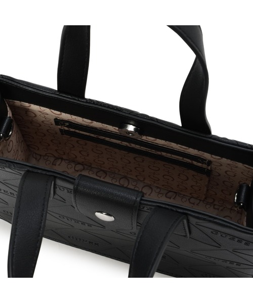 Guess(ゲス)の「FINNEAS Mini Tote トートバッグ (トートバッグ・レディース・ブラック・ONE SIZE)」の14枚目の写真