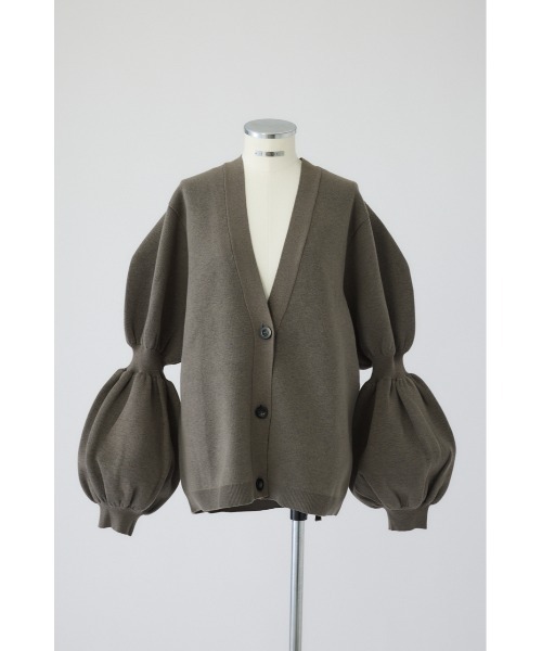 (新品/完売)RIM.ARK ワイドボリュームカーデ RIM.ARK（リムアーク）の「Volume sleeve knit CD ボリュームスリーブ