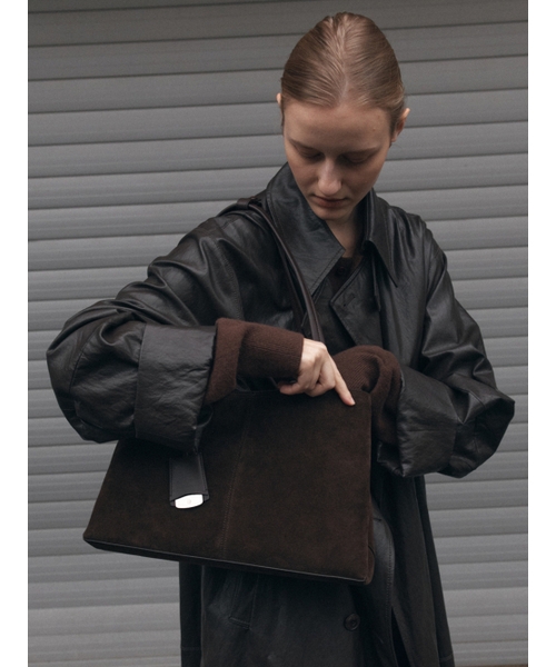 DEMERIEL（ドゥメリエル）の「Serena Shopper Bag Choco Brown（ショルダーバッグ・レディース・その他・FREE）」の3枚目の写真