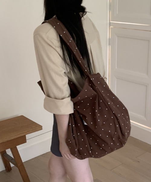 Vipoa(ヴィポア)の「ドットデザイントートバッグ(トートバッグ・レディース・ホワイト/ブラウン/レッド/ネイビー・FREE)」の10枚目の写真