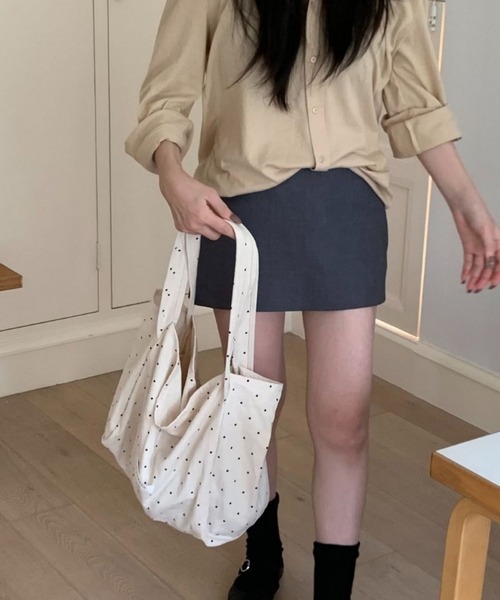 Vipoa(ヴィポア)の「ドットデザイントートバッグ(トートバッグ・レディース・ホワイト/ブラウン/レッド/ネイビー・FREE)」の6枚目の写真