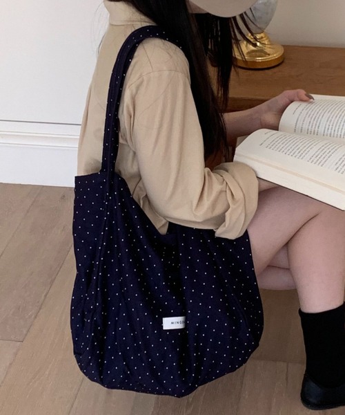 Vipoa(ヴィポア)の「ドットデザイントートバッグ(トートバッグ・レディース・ホワイト/ブラウン/レッド/ネイビー・FREE)」の18枚目の写真