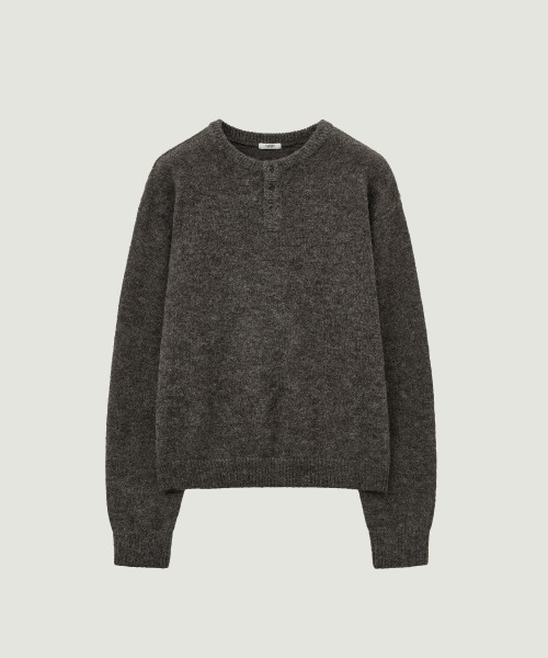LMOOD(エルムード)の「パブロブラシドモヘアウールヘンリーネックニット (3カラー)(ニット/セーター・メンズ・ブラック/ダークグレー/クリーム・46/48/44)」の7枚目の写真