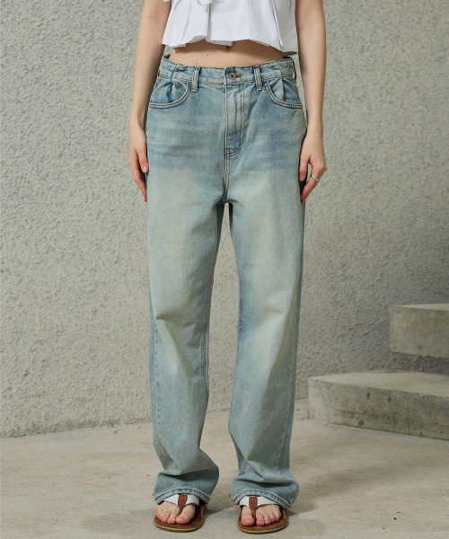 ARI(アリ)の「CADENZA DENIM PANTS(デニムパンツ・レディース・ブルー系その他・SMALL/MEDIUM/LARGE)」の1枚目の写真