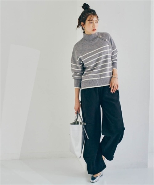 nissen（ニッセン）の「裏起毛スウェットバレルレッグパンツ（その他パンツ・レディース・杢グレー/ブラック/ダークブラウン・S/M/L/LL）」の18枚目の写真