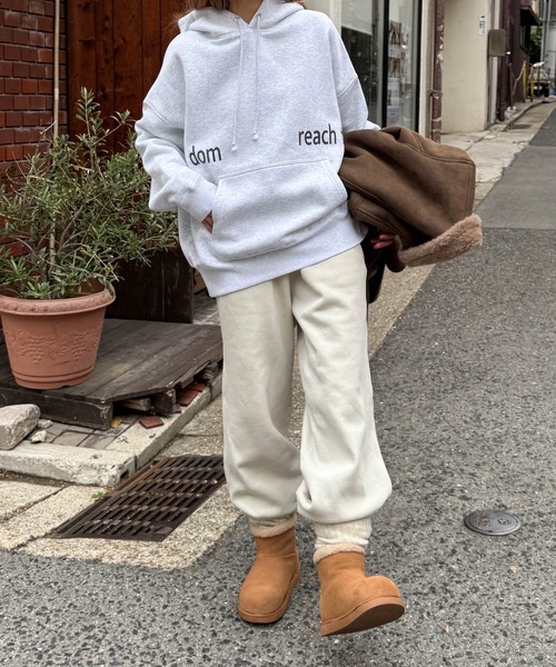 CANAL JEAN（キャナルジーン）の「Twelve12　dom reach to パーカー 裏起毛（パーカー・レディース・ブラック/アッシュ・MEDIUM/LARGE）」の2枚目の写真