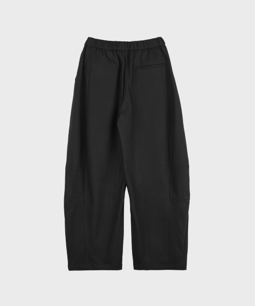 LIEU HOMME（リュウオム）の「カーブドワイドバンディングパンツ[起毛]_ブラック（スラックス・メンズ・その他・MEDIUM/LARGE）」の2枚目の写真