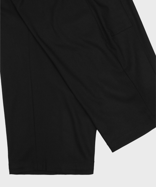 LIEU HOMME（リュウオム）の「カーブドワイドバンディングパンツ[起毛]_ブラック（スラックス・メンズ・その他・MEDIUM/LARGE）」の7枚目の写真