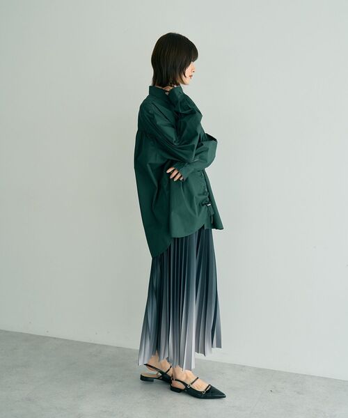 YECCA VECCA（イェッカヴェッカ）の「グラデーションラインプリーツスカート（スカート・レディース・ブラウン/ブラック・FREE）」の12枚目の写真