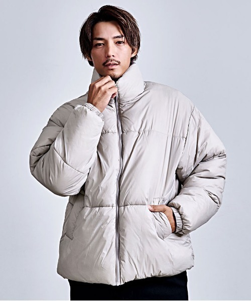 CavariA（キャバリア）の「『CavariA/キャバリア』ファイバー中綿バブルJKT（ブルゾン・メンズ・ブラック/グレー系その他・L/M）」の10枚目の写真