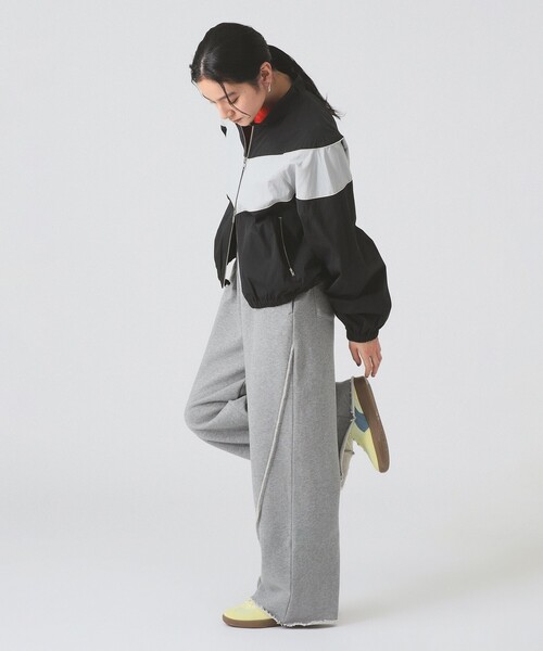 Ray BEAMS(レイビームス)の「カラー ブロック トラック ジャケット(ブルゾン・レディース・オフホワイト/ブラック・1/0)」の8枚目の写真