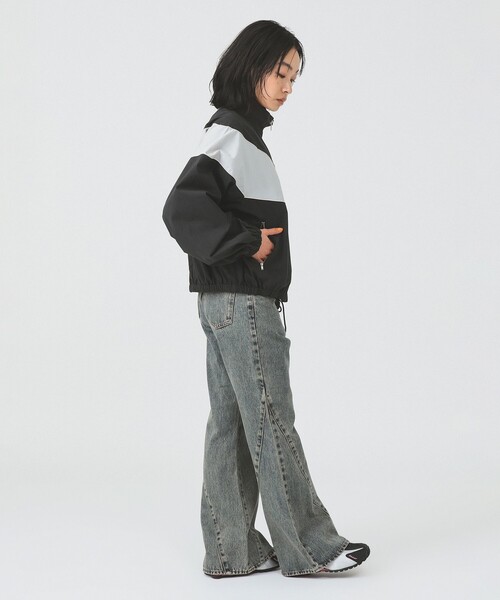 Ray BEAMS（レイビームス）の「カラー ブロック トラック ジャケット（ナイロンジャケット・レディース・オフホワイト/ブラック・1/0）」の13枚目の写真