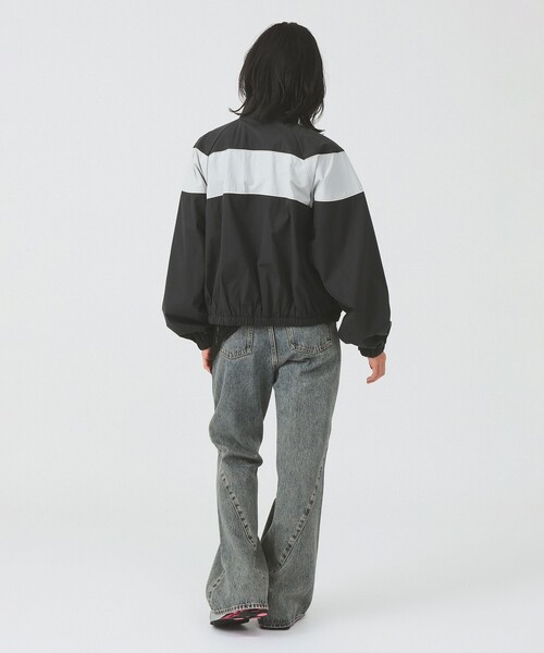 Ray BEAMS（レイビームス）の「カラー ブロック トラック ジャケット（ナイロンジャケット・レディース・オフホワイト/ブラック・1/0）」の14枚目の写真