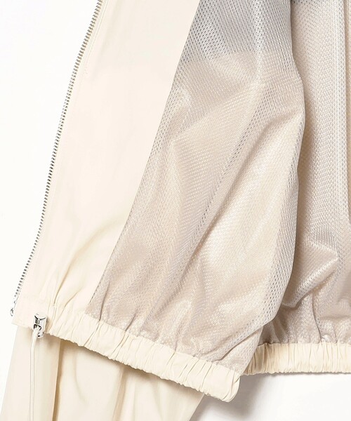 Ray BEAMS（レイビームス）の「カラー ブロック トラック ジャケット（ナイロンジャケット・レディース・オフホワイト/ブラック・1/0）」の22枚目の写真