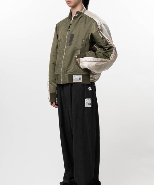 Maison MIHARA YASUHIRO(メゾンミハラヤスヒロ)の「Front Back Combined Flight Jacket(ブルゾン・メンズ・ブラック/カーキ・46/44/48)」の12枚目の写真
