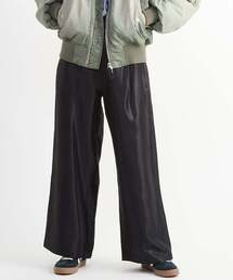 CONVERSE TOKYO | SHINY SATIN PINTUCK WIDE PANTS(その他パンツ)